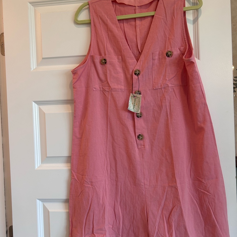 Coral Sleeveless shorts Romper- NWT Size XL